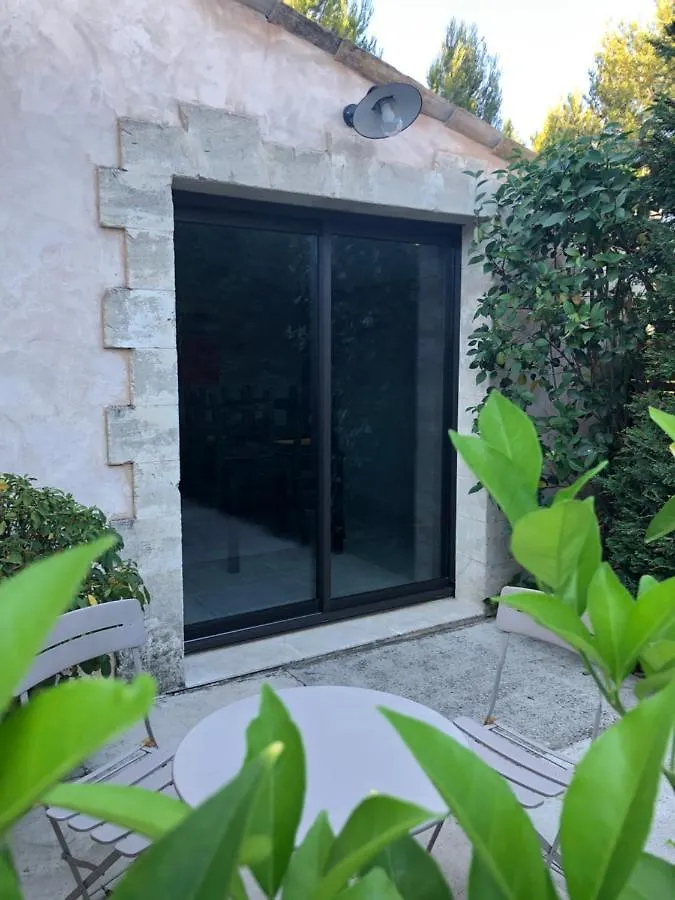 Gite Les Alpilles エガリエール フランス